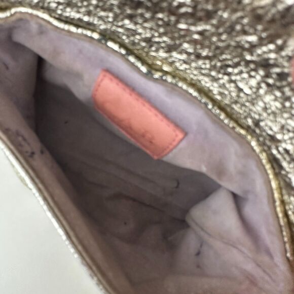 C.A.B. Gold-Silver Shimmer Clam Shell Design Fabric Shoulder Strap Snap Close - Picture 7 of 13